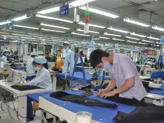 Công ty may may theo thiết kế - Giải pháp ấn tượng cho nhu cầu thời trang