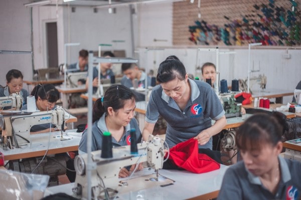 Gia công quần áo thể thao xuất khẩu - Khám Phá Tiềm Năng Thị Trường Quốc Tế