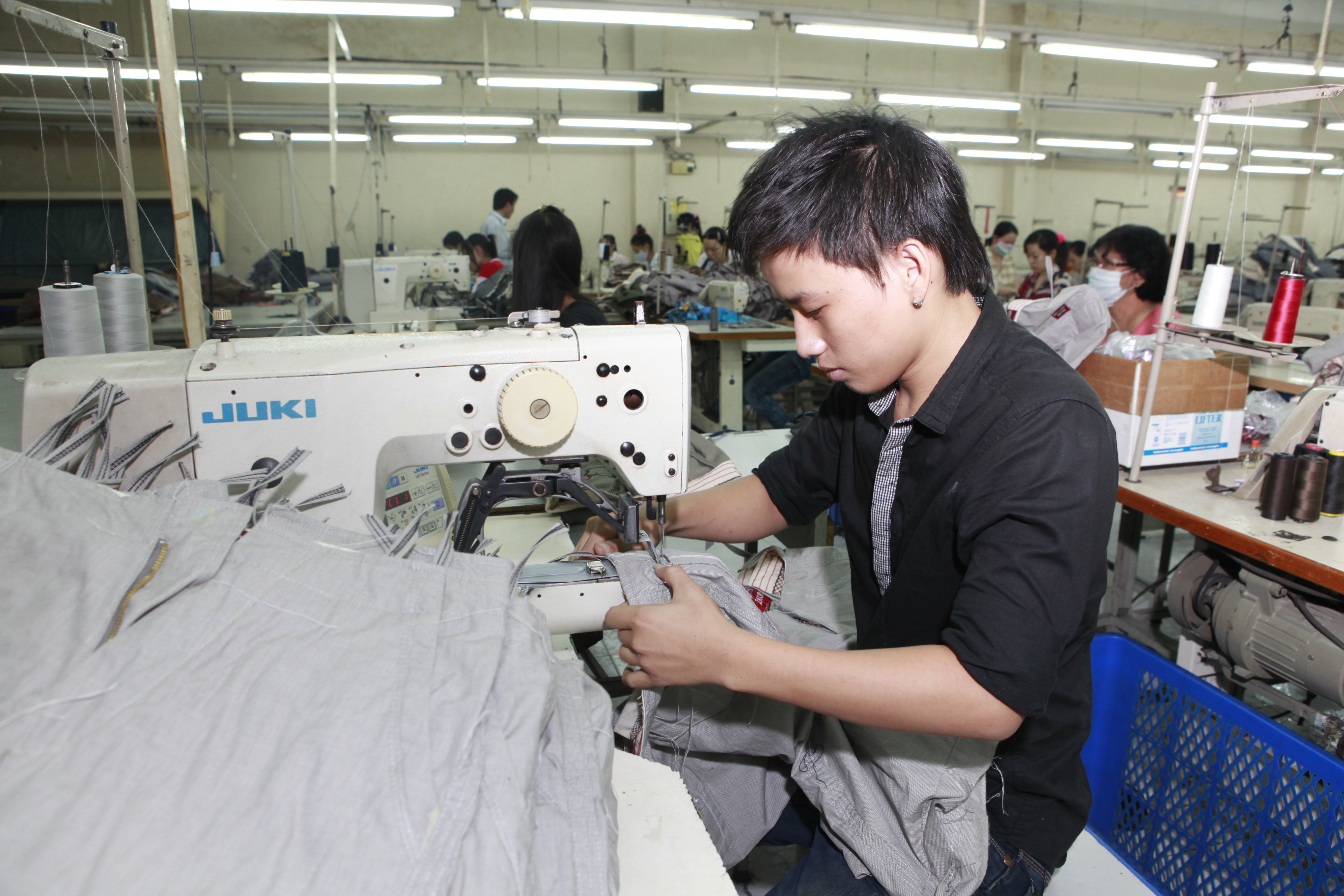 Tìm xưởng may gia công tại Ninh Hiệp - Hành trình khám phá ngành may mặc Việt Nam